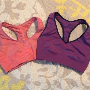 2 Sports Bras